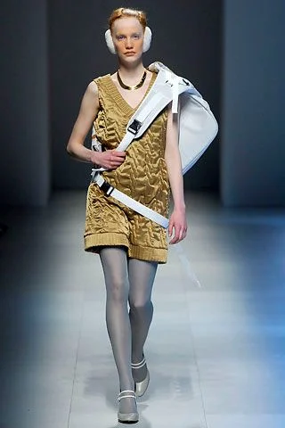 Look 11